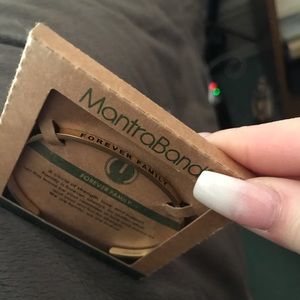 NWT MantraBAND Bracelet: Forever Family ❣️